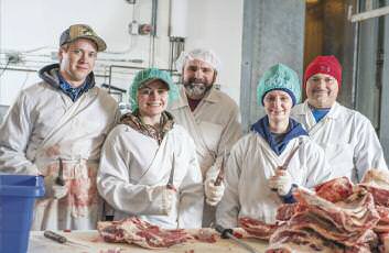 Edible-Notables-Proper-Cut-2