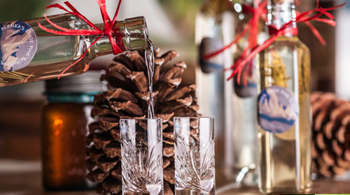 Liquid Assets-Alenkas Pine Schnapps03