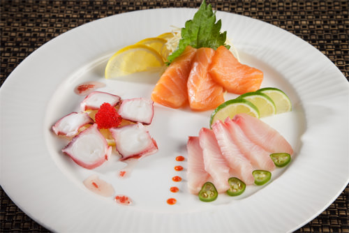 Travel-Mammoth-Whitebark Restaurant2