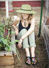 edible garden gifts shoes