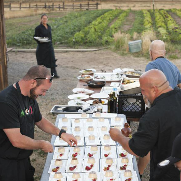 feature-barn-dining-1