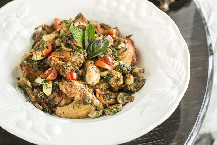 Brunch Adeles Amelias Chicken.001