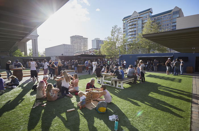 2 food trucks TheEddy 0778th